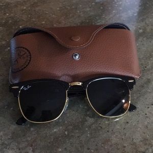 Ray-Ban Clubmaster Classic